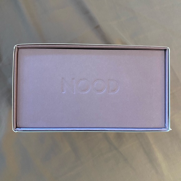 NEW Nood Push Up Adhesive Bra in Soft Tan - Picture 5 of 11